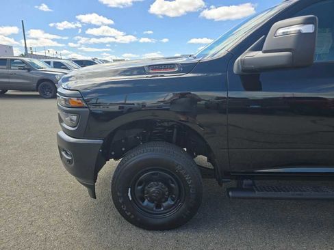 New 2026 RAM 2500 Tradesman AWD/4WD image 19