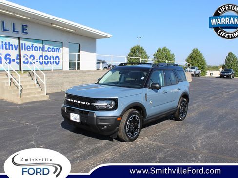 New 2025 Ford Bronco Sport Outer Banks w/ Outer Banks Tech Package+ image 1