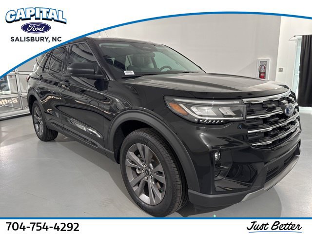 Used 2026 Ford Explorer Active w/ Active Comfort Package AWD/4WD image 1