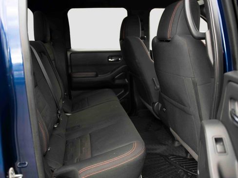 Used 2022 Nissan Frontier PRO-4X w/ Technology Package image 18