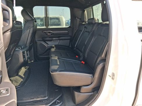 Used 2024 RAM 1500 Limited AWD/4WD image 21