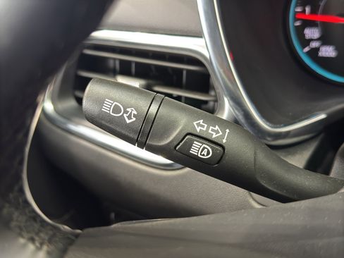 Used 2024 Chevrolet Equinox LT w/ LPO, Floor Liner Package FWD image 45