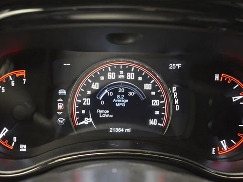 Used 2024 Dodge Durango SXT image 27