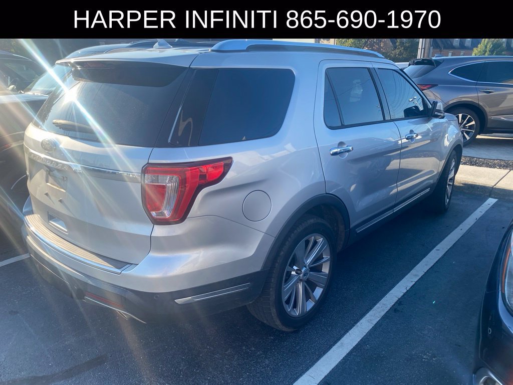 Used 2019 Ford Explorer Limited w/ Class III Trailer Tow Package FWD image 3
