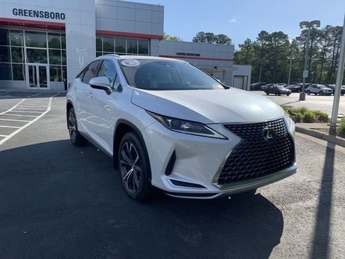 Used 2022 Lexus RX 350 FWD w/ Premium Package image 2