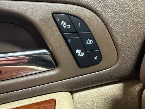 Used 2008 GMC Yukon SLT image 28