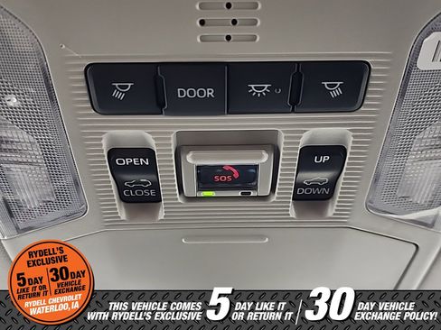 Used 2025 Toyota RAV4 XLE Premium image 19