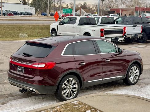 Used 2017 Lincoln MKX Reserve w/ Driver Assistance Package image 5