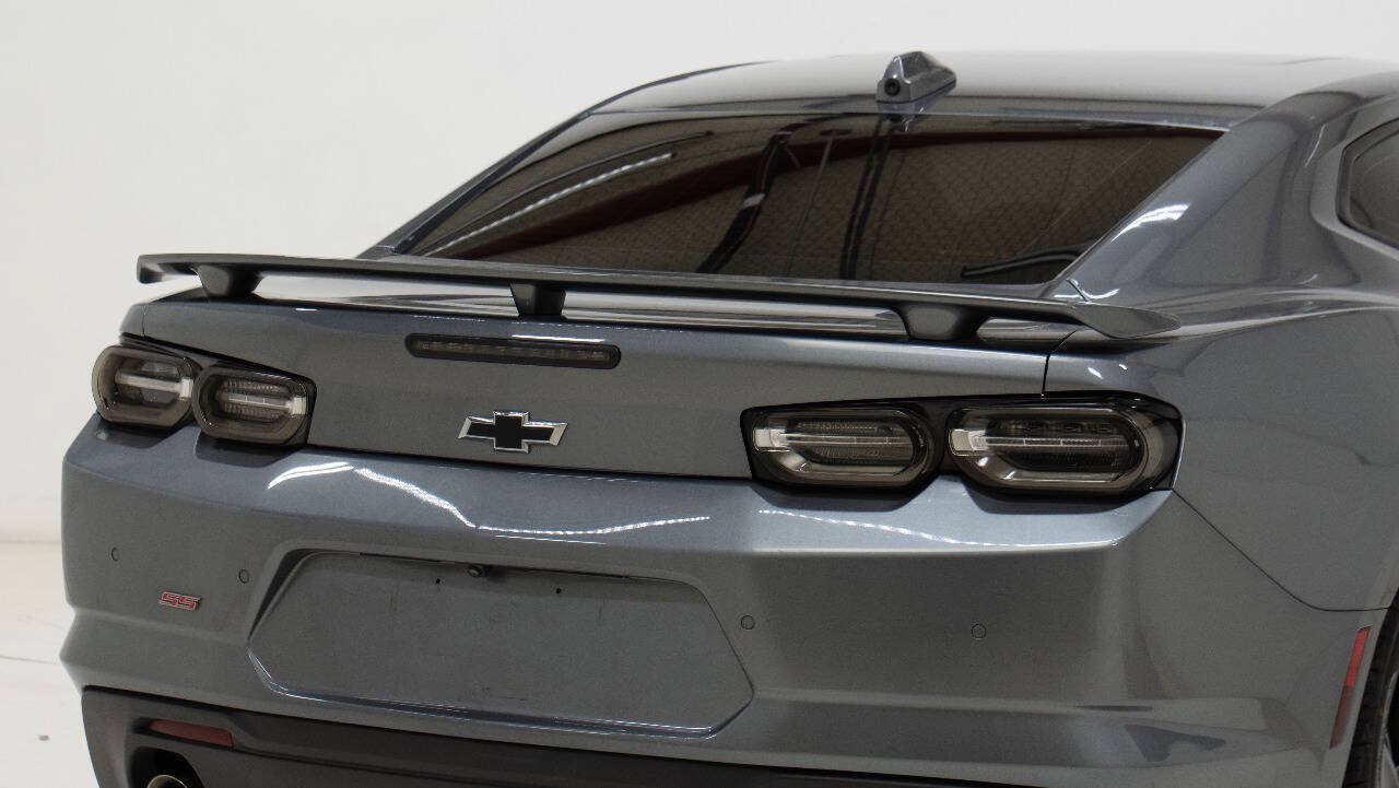 Used 2022 Chevrolet Camaro SS RWD image 12