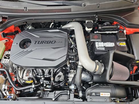 Used 2019 Hyundai Veloster Turbo FWD image 13
