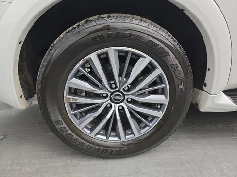 Used 2024 Nissan Armada SL w/ Captain's Chairs Package RWD image 20