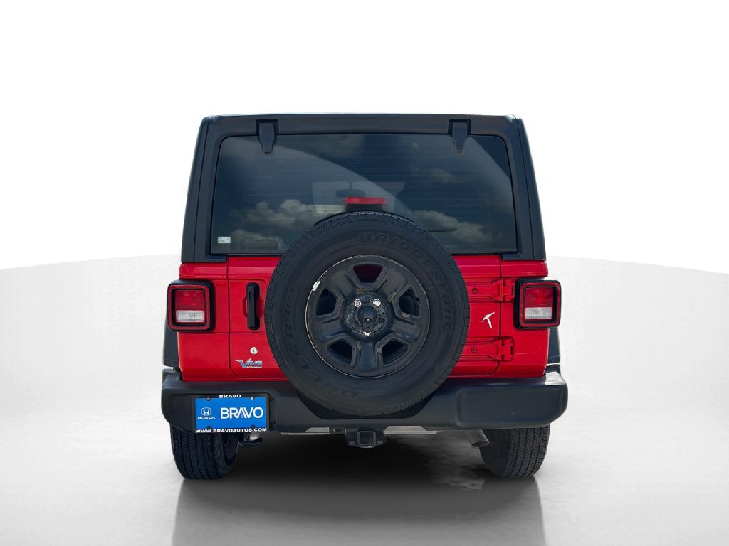 Used 2018 Jeep Wrangler Unlimited Sport AWD/4WD image 4