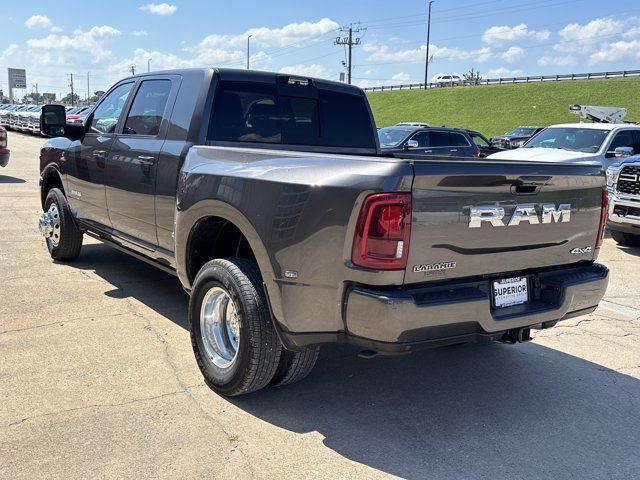 Used 2025 RAM 3500 Laramie AWD/4WD image 7