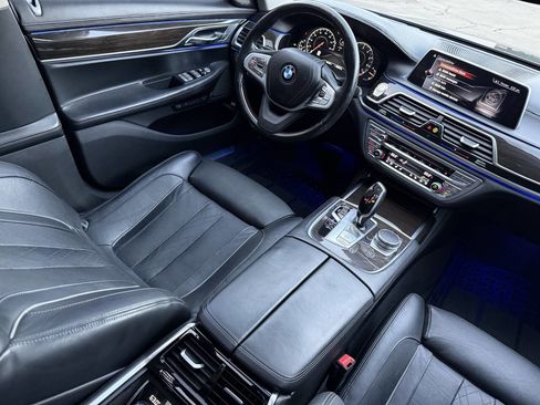 Used 2016 BMW 750i xDrive image 35