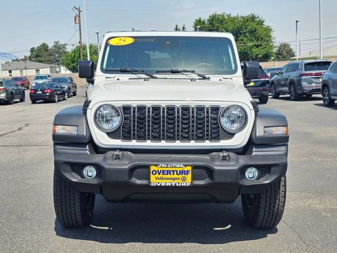 Used 2025 Jeep Wrangler Unlimited Sport AWD/4WD image 6