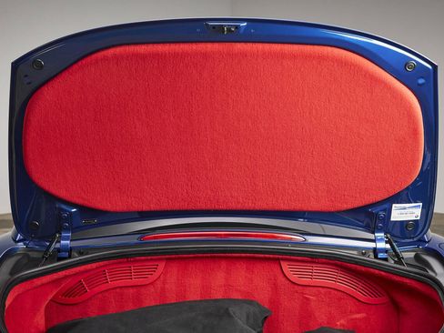 Used 2002 BMW Z8 image 99