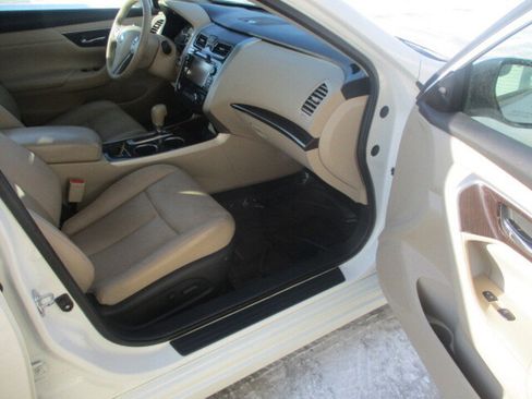 Used 2015 Nissan Altima 2.5 SL w/ Technology Package image 20