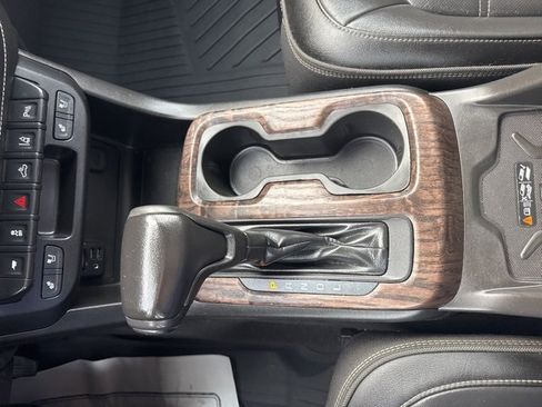 Used 2021 GMC Canyon Denali image 24