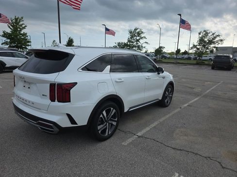 Used 2022 Kia Sorento SX Prestige AWD/4WD image 4