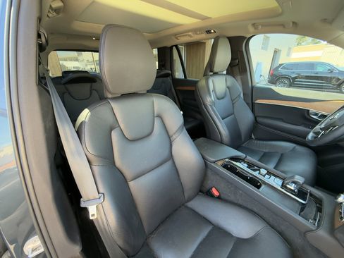 Certified 2022 Volvo XC90 T8 Inscription Expression w/ Advanced Package image 25