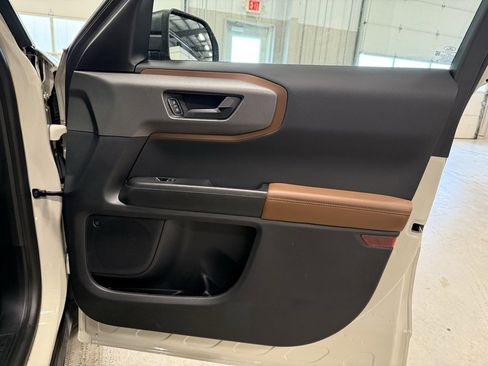 Used 2025 Ford Bronco Sport Outer Banks w/ Outer Banks Tech Package+ image 23