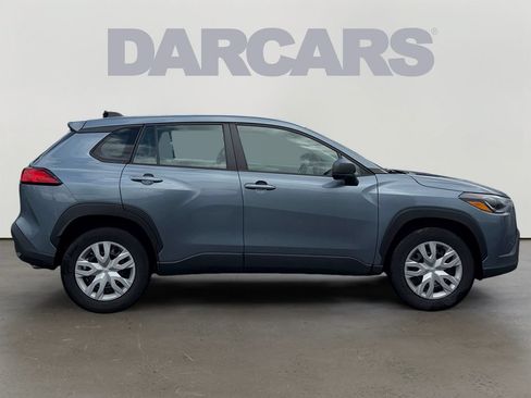 Used 2023 Toyota Corolla Cross L AWD/4WD image 8