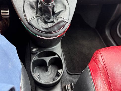 Used 2013 FIAT 500 Abarth w/ Beats Audio Pkg FWD image 23