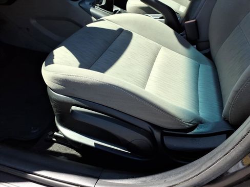 Used 2015 Kia Forte LX FWD image 9