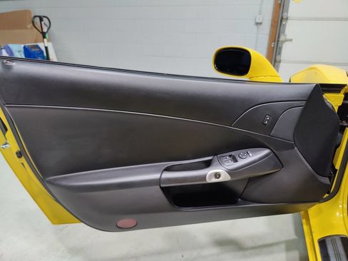 Used 2011 Chevrolet Corvette Grand Sport RWD image 22