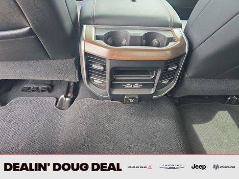 Used 2024 RAM 2500 Laramie AWD/4WD image 26