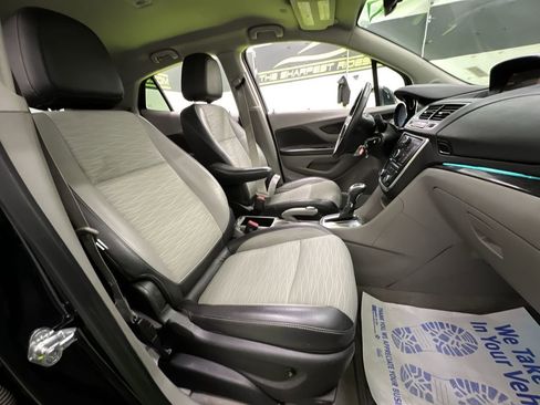 Used 2016 Buick Encore AWD image 28