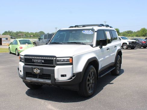 Used 2024 Toyota Land Cruiser AWD/4WD image 4