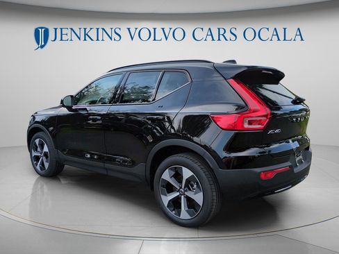 New 2025 Volvo XC40 B5 Plus w/ Protection Package Premier image 5