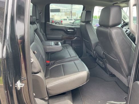 Used 2021 GMC Sierra 1500 SLT AWD/4WD image 32