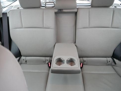 Used 2015 Subaru Forester 2.5i Limited image 13