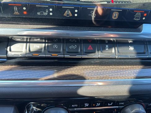 New 2025 Chevrolet Silverado 1500 RST w/ Convenience Package II image 20