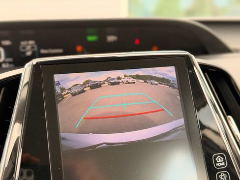 Used 2020 Toyota Prius Prime Limited FWD image 43
