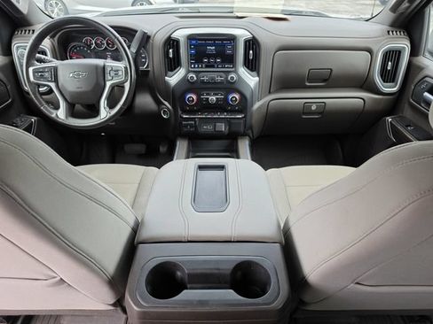 Used 2022 Chevrolet Silverado 1500 RST AWD/4WD image 16