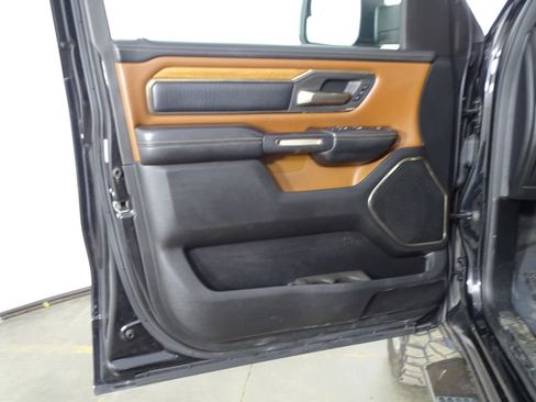 Used 2020 RAM 1500 Limited RWD image 17
