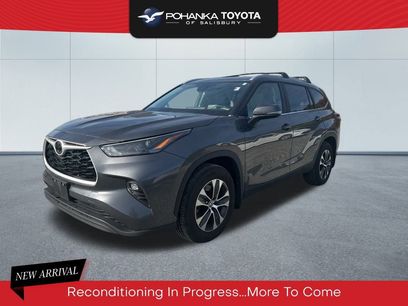 Used 2023 Toyota Highlander XLE