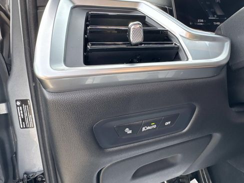 Certified 2024 BMW X5 M60i image 33