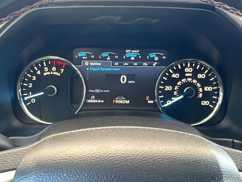 Used 2018 Ford F150 Platinum w/ Equipment Group 701A Luxury AWD/4WD image 24