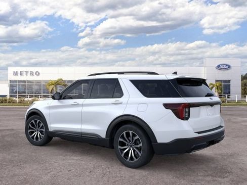 New 2026 Ford Explorer ST-Line RWD image 8