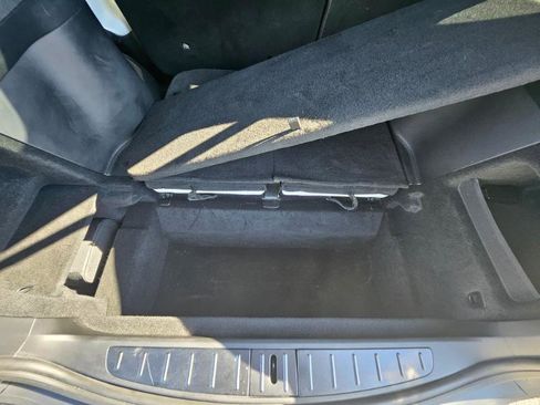 Used 2023 Tesla Model X image 70