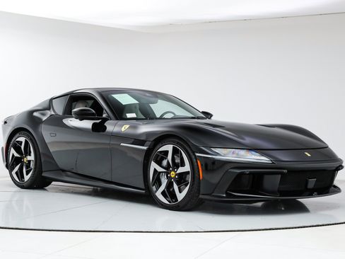 Used 2025 Ferrari 12Cilindri RWD image 10