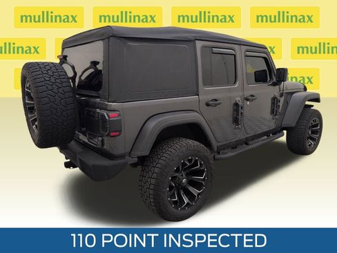 Used 2023 Jeep Wrangler Willys image 4