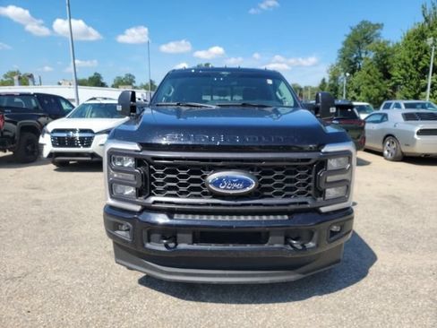 Used 2024 Ford F350 XL w/ STX Appearance Package AWD/4WD image 2