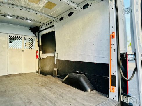 Used 2019 Ford Transit 150 148 Medium Roof RWD image 8