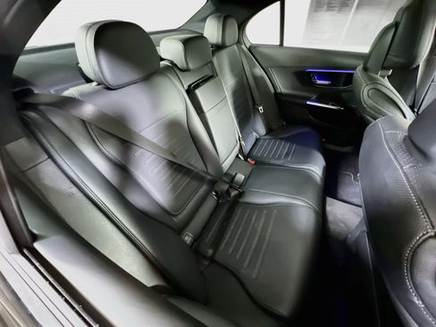 Used 2023 Mercedes-Benz C 300 4MATIC Sedan image 26