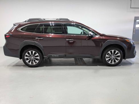 Used 2025 Subaru Outback Touring XT w/ Popular Package #2 AWD/4WD image 7